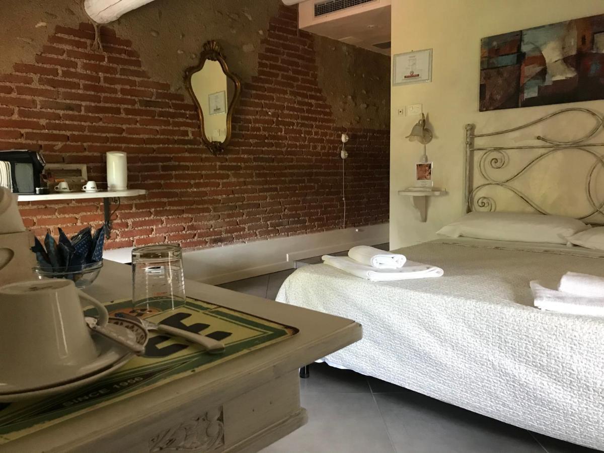 Casal Del Pigno 호텔 페스키에라델가르다 외부 사진